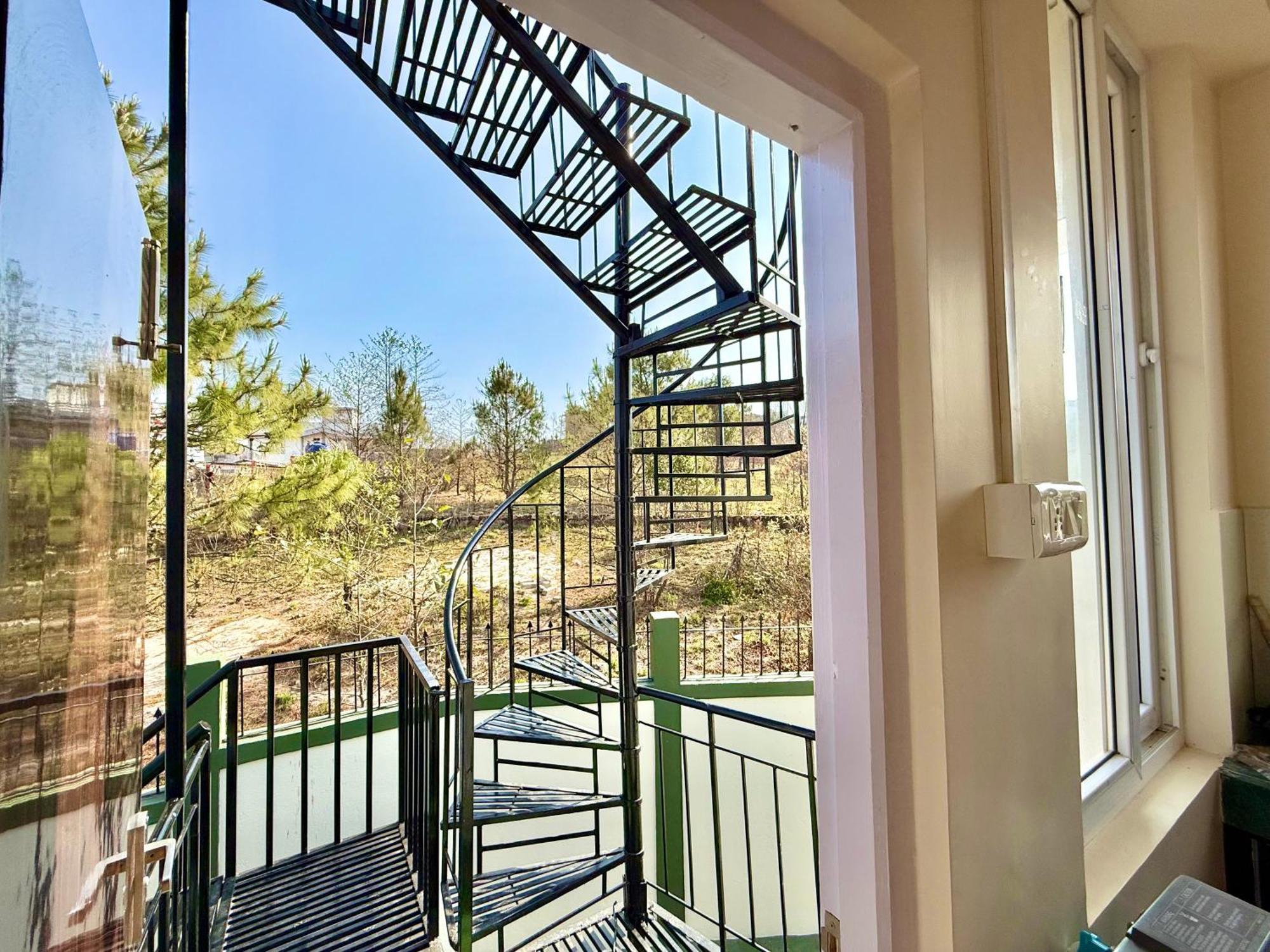 Yepplo Holiday Home - Complimentary Breakfast - 24 Hrs Caretaker & Power Backup Shillong Exterior photo