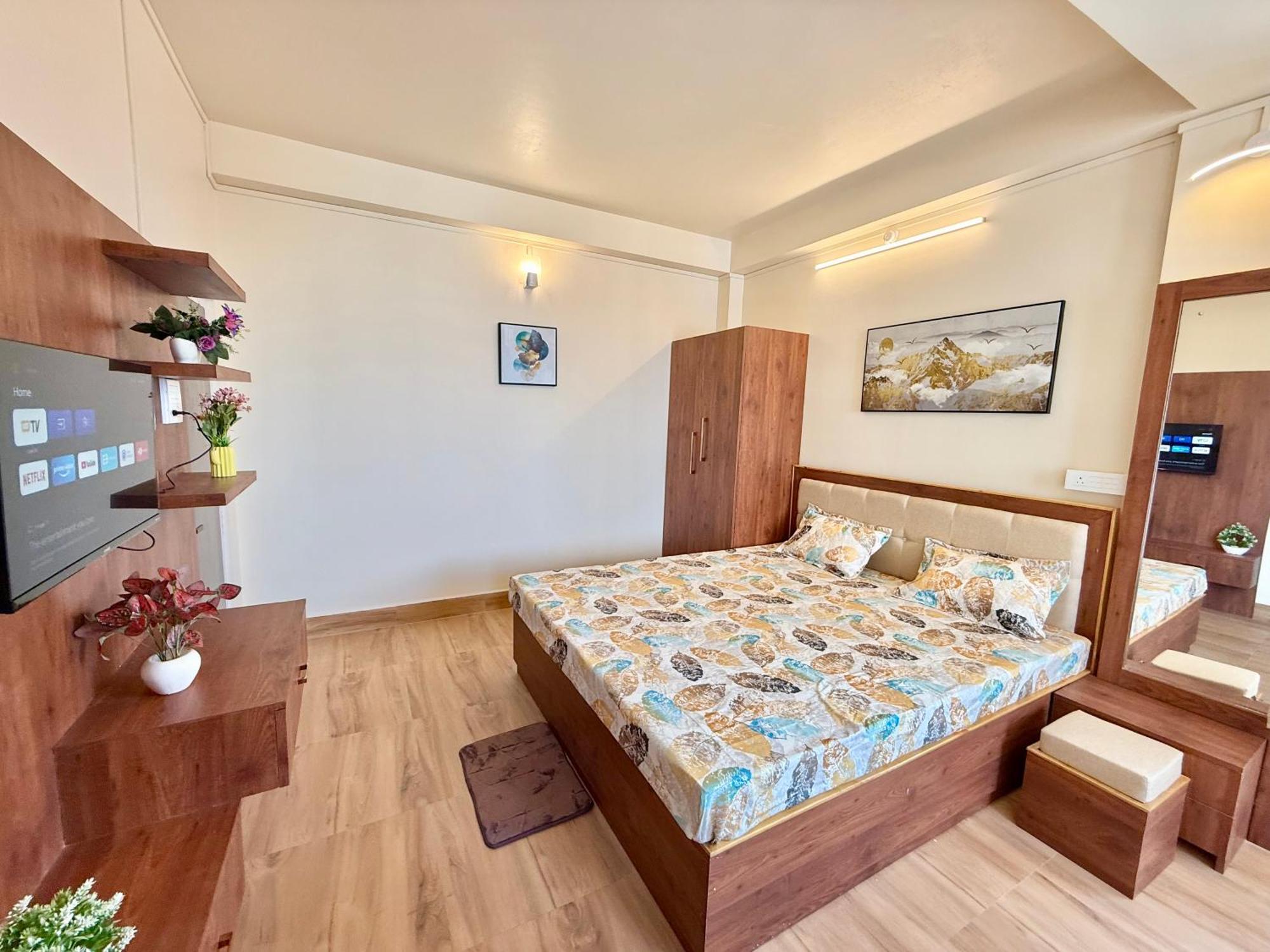 Yepplo Holiday Home - Complimentary Breakfast - 24 Hrs Caretaker & Power Backup Shillong Exterior photo